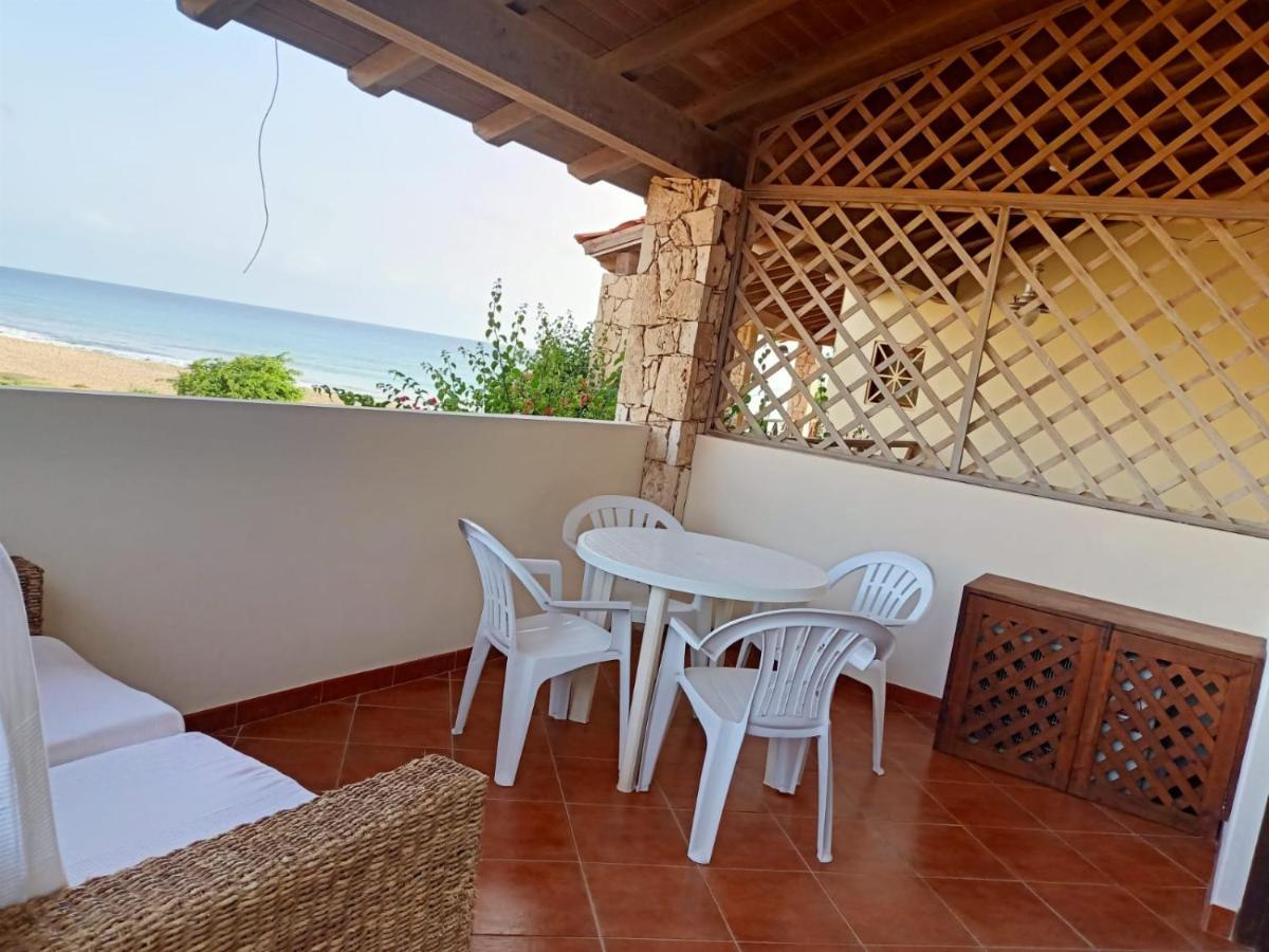 Sal&Love Apt In Porto Antigo Санта Мария Екстериор снимка