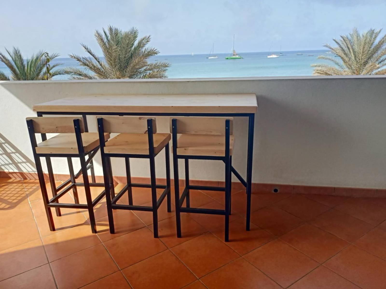 Sal&Love Apt In Porto Antigo Санта Мария Екстериор снимка